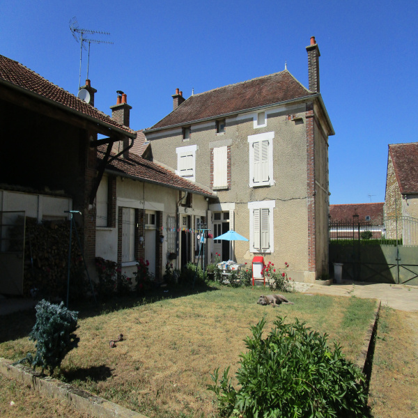 Offres de vente Maison Roffey 89700