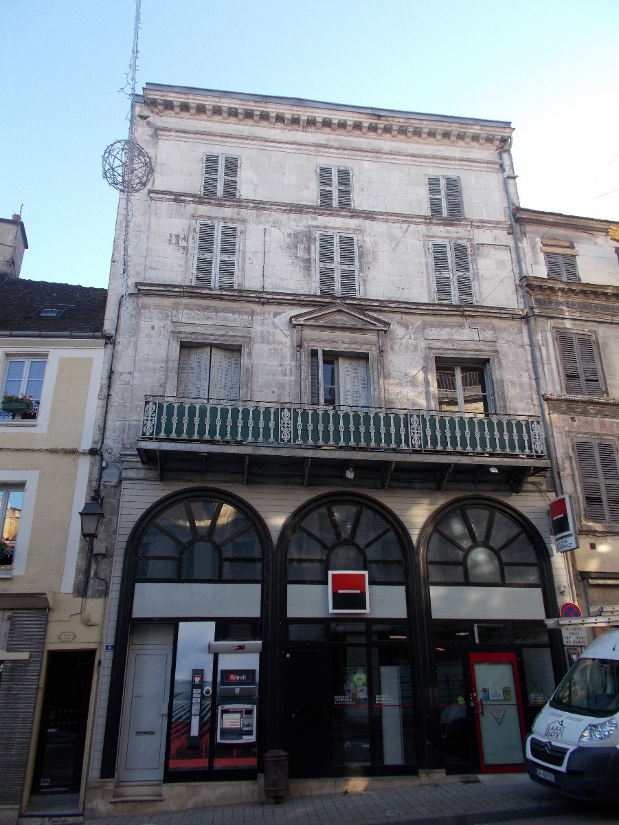 Vente Immobilier Professionnel Local commercial Tonnerre 89700